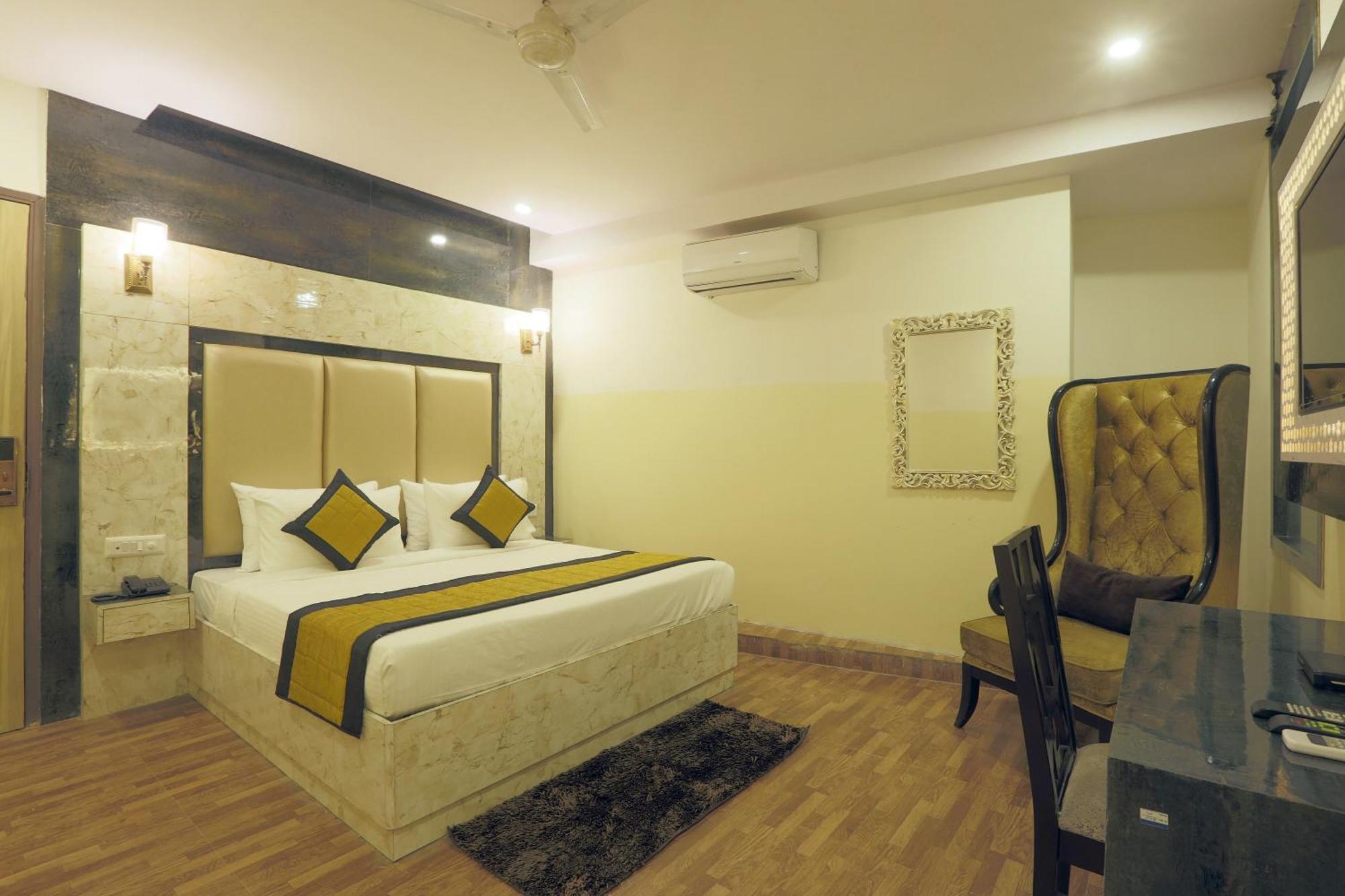 ニューデリー Plazzo Prime Plaza At Delhi Airport Bed & Breakfast エクステリア 写真